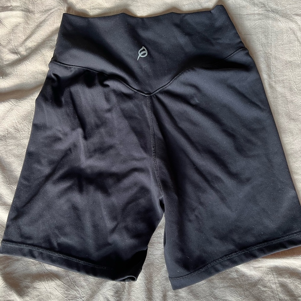 Ptula biker shorts. Size medium